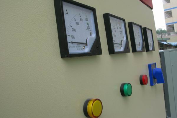 关岭配电柜-3683讲讲配电柜注意事项